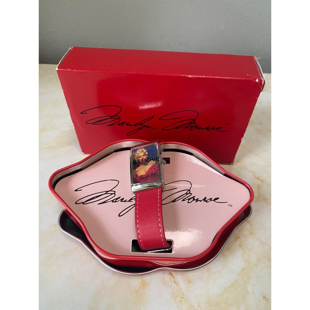 NIB AVON Women's Marilyn Monroe Watch in Lips Shaped Red Tin Box